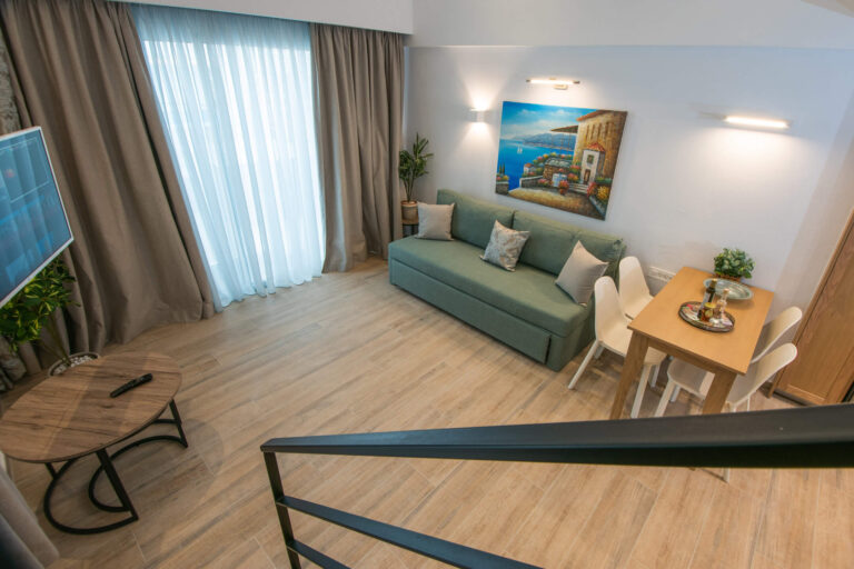 Ariadne apartment with Sea View & Private Pool