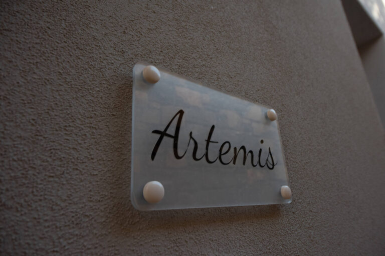 Artemis apartment with Sea View & Private Pool
