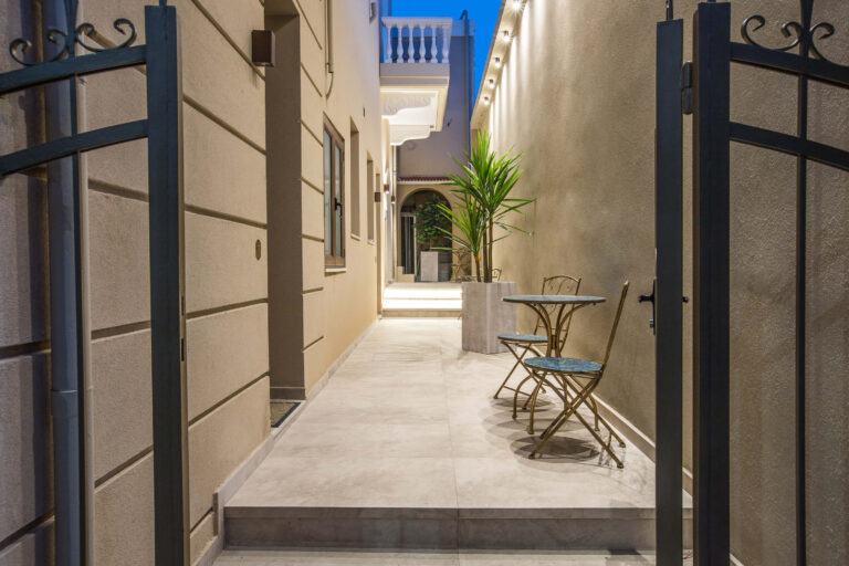 Kallisti Palace Apartment︱An Elite Classic Style Studio