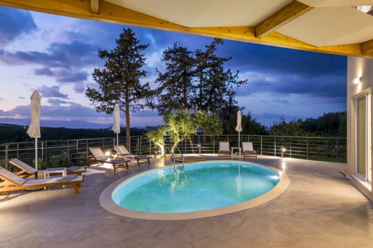 AéNaos Luxury Villa – Galatas, Chania