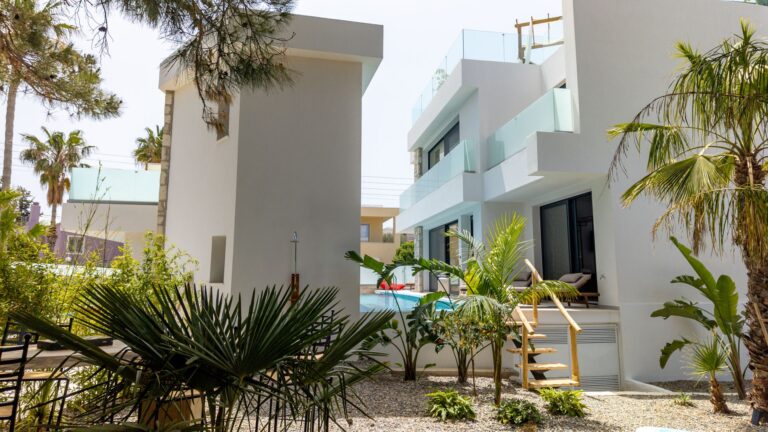 Villa Starlight by D PALM Premium Living | 3BR House w/Pool & Jacuzzi